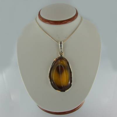 Anh�nger Bernstein braun