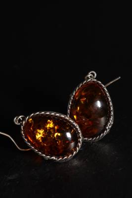 Ohrh�nger Oval Bernstein braun