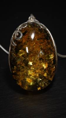 Anh�nger Bernstein gr�n