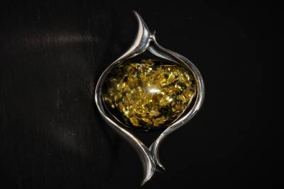 Anh�nger Bernstein gr�n