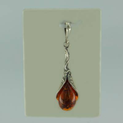 Anh�nger Jugendstil Bernstein braun