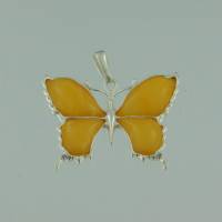 Anh�nger Schmetterling Bernstein milchig